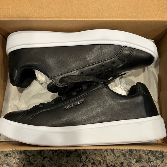 NWT Cole Haan Women’s Grand Crosscourt Daily Sneaker - Picture 3 of 7